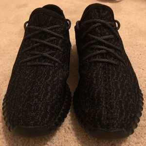 Yeezy Pirate Black